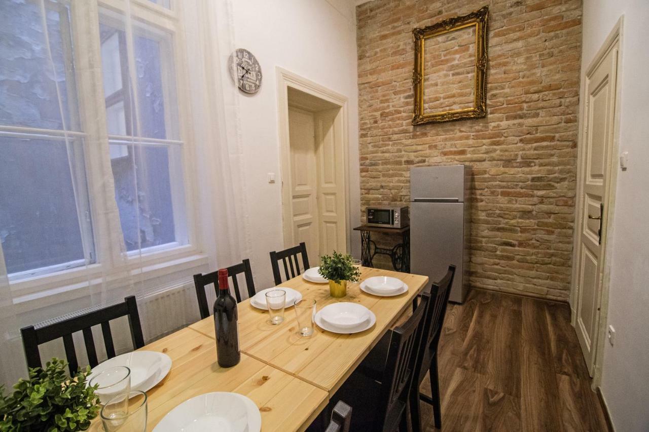 Cheerful And Cozy 2 Bedrooms 2 Bathrooms Apartment With Top Location บูดาเปสต์ ภายนอก รูปภาพ