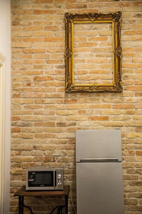 Cheerful And Cozy 2 Bedrooms 2 Bathrooms Apartment With Top Location บูดาเปสต์ ภายนอก รูปภาพ